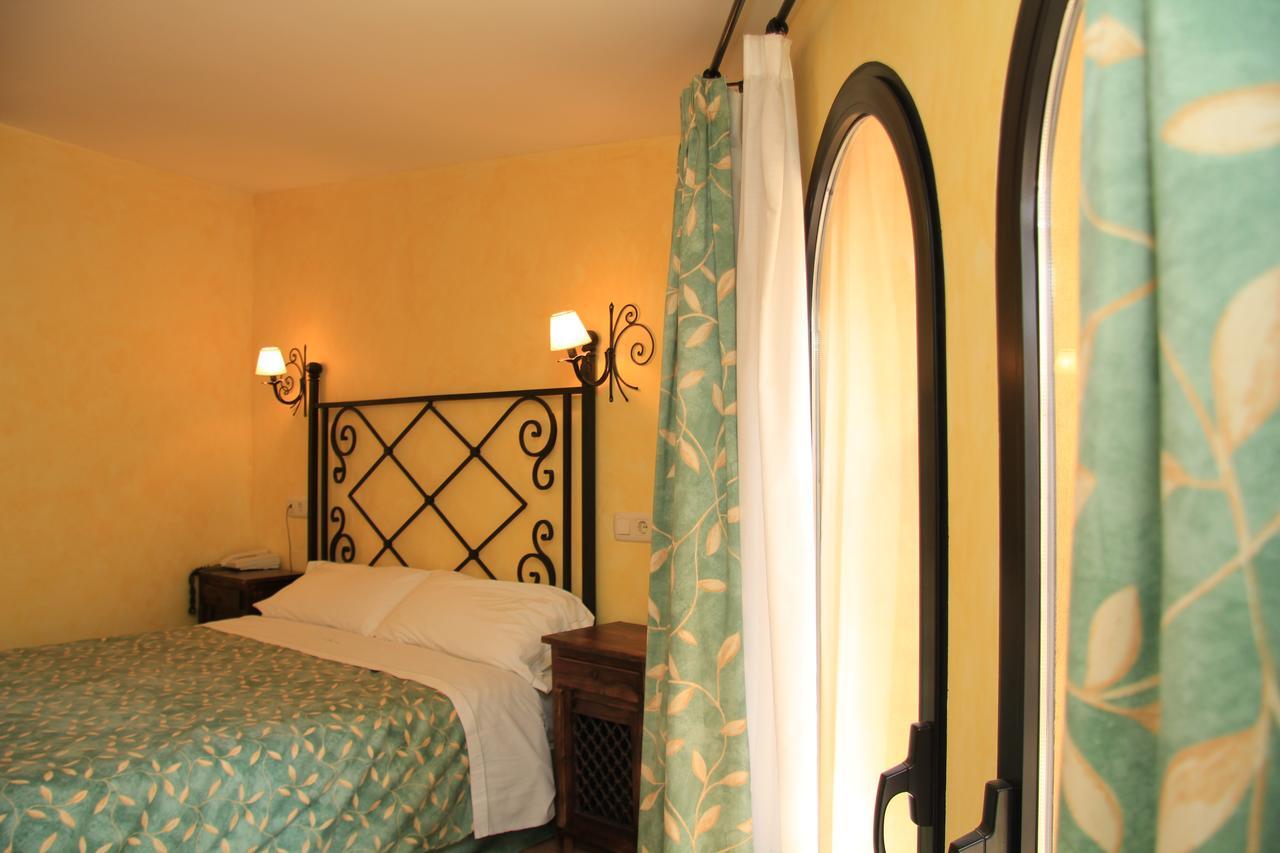 Hotel Abadia Puebla de Arenoso Eksteriør bilde